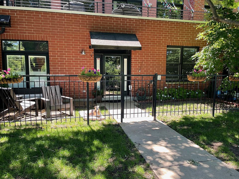 1st image of 2906 N Riverwalk Dr #7