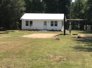 242 Pickard Rd, Zavalla, TX 75980