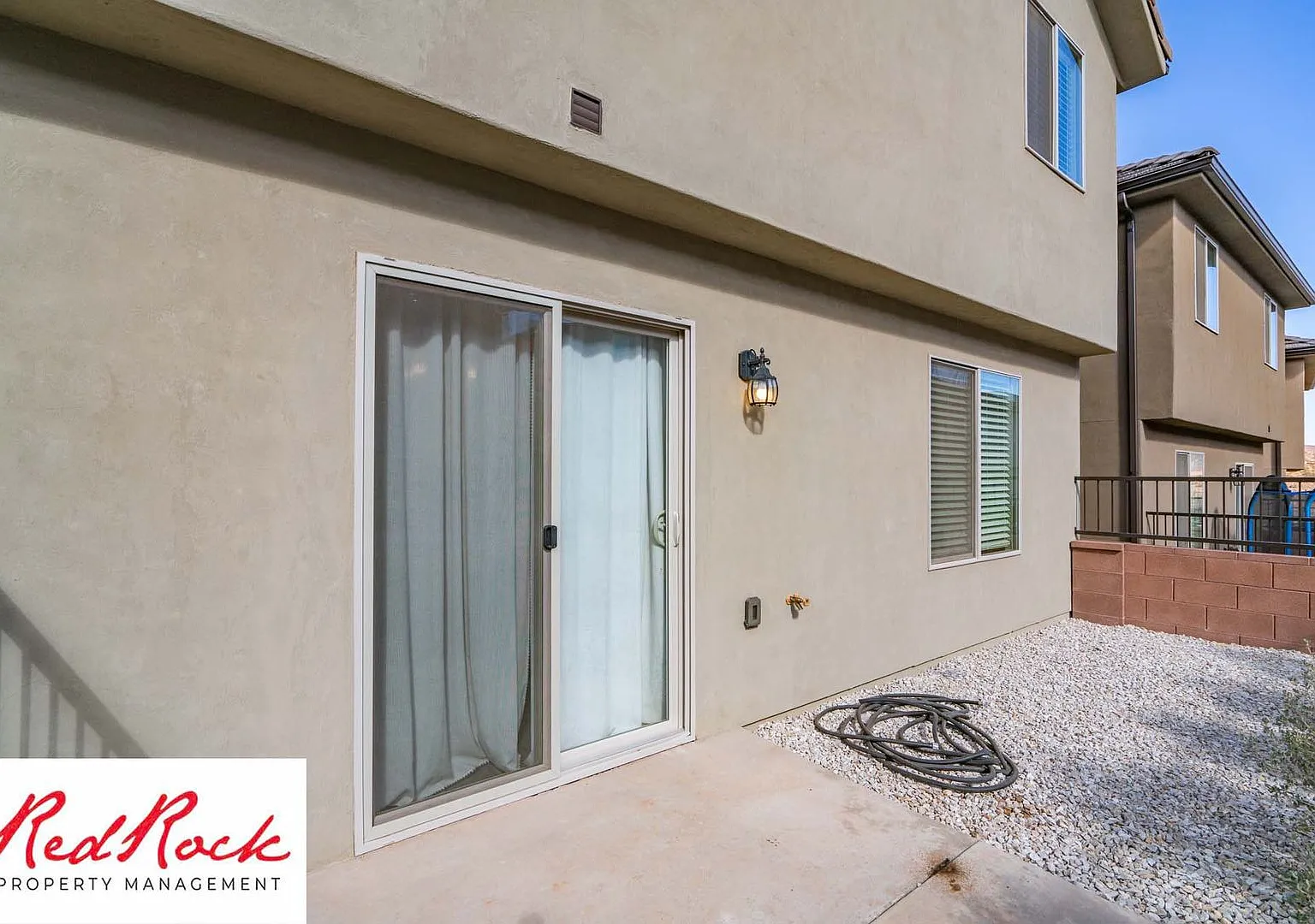 Ready for you to call home! 4 Bedroom Home! — Photo 4