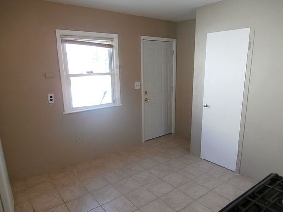 Back Entry For Barbeques 