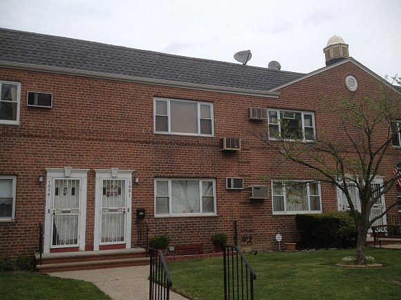 1st image of 1081 Shore Pkwy #2B