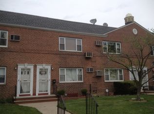 1081 Shore Pkwy #2B, Brooklyn, NY 11228
