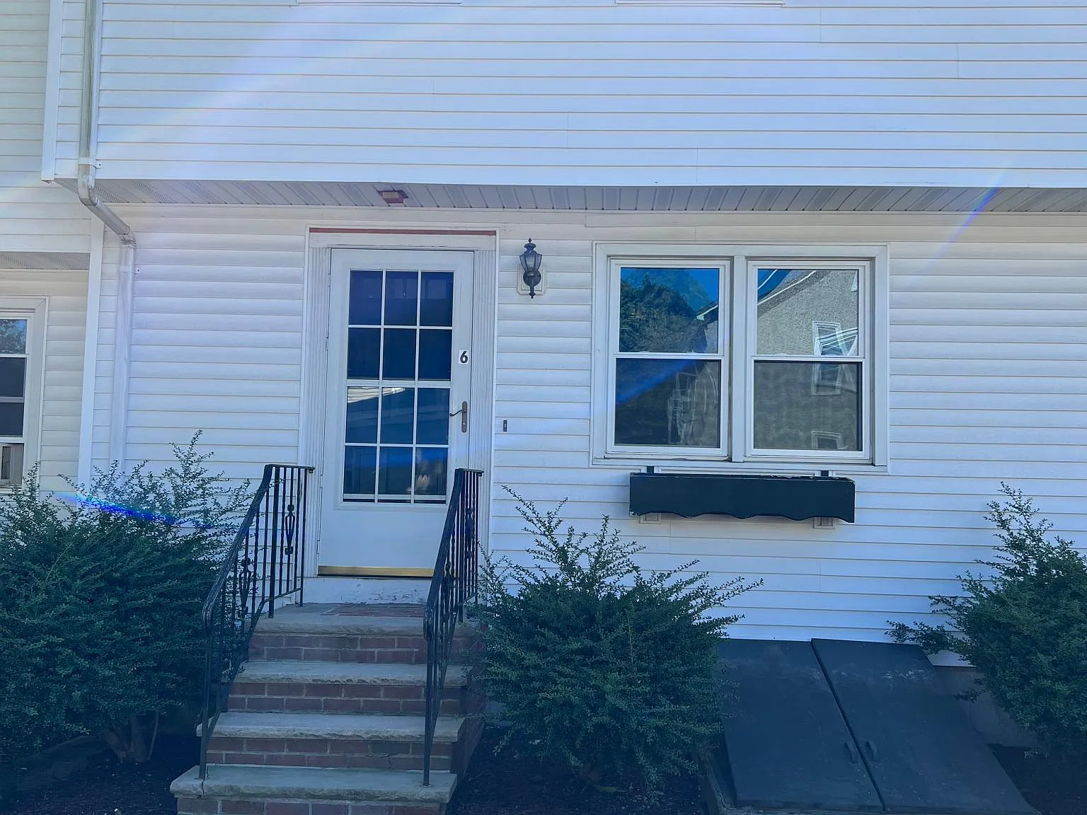 125 N Washington St — Photo 2