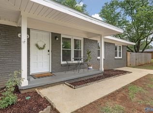 4110 McClain Ln NW, Huntsville, AL 35810