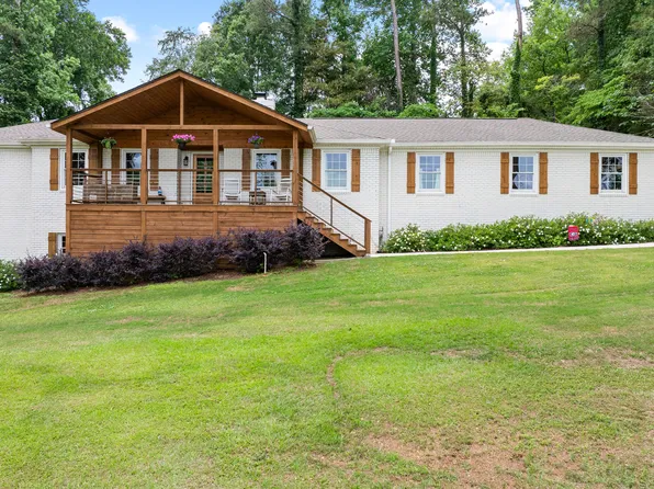 29 Red Bud Trl, Newnan, GA 30263