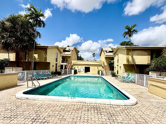 2nd image of 8401 W Sample Road #21