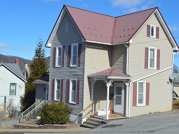 2nd image of 217 Blanchard St