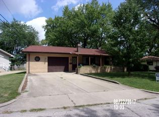 96 Wisconsin Dr, Decatur, IL 62526