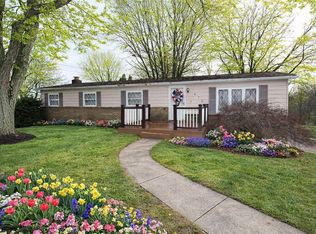 478 Cecil Henderson Rd, Cecil, PA 15321