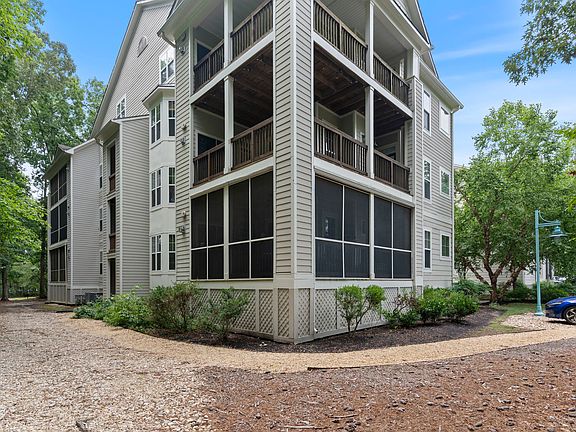 2nd image of 1021 Leeward Way #1021