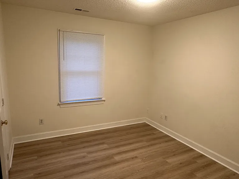 1553 Long Cove Ct — Photo 8