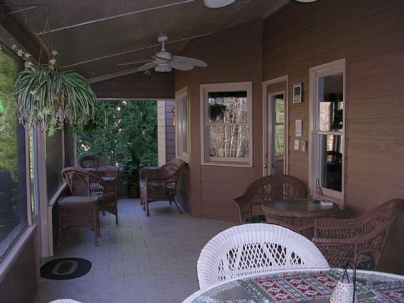 Large screened Porch