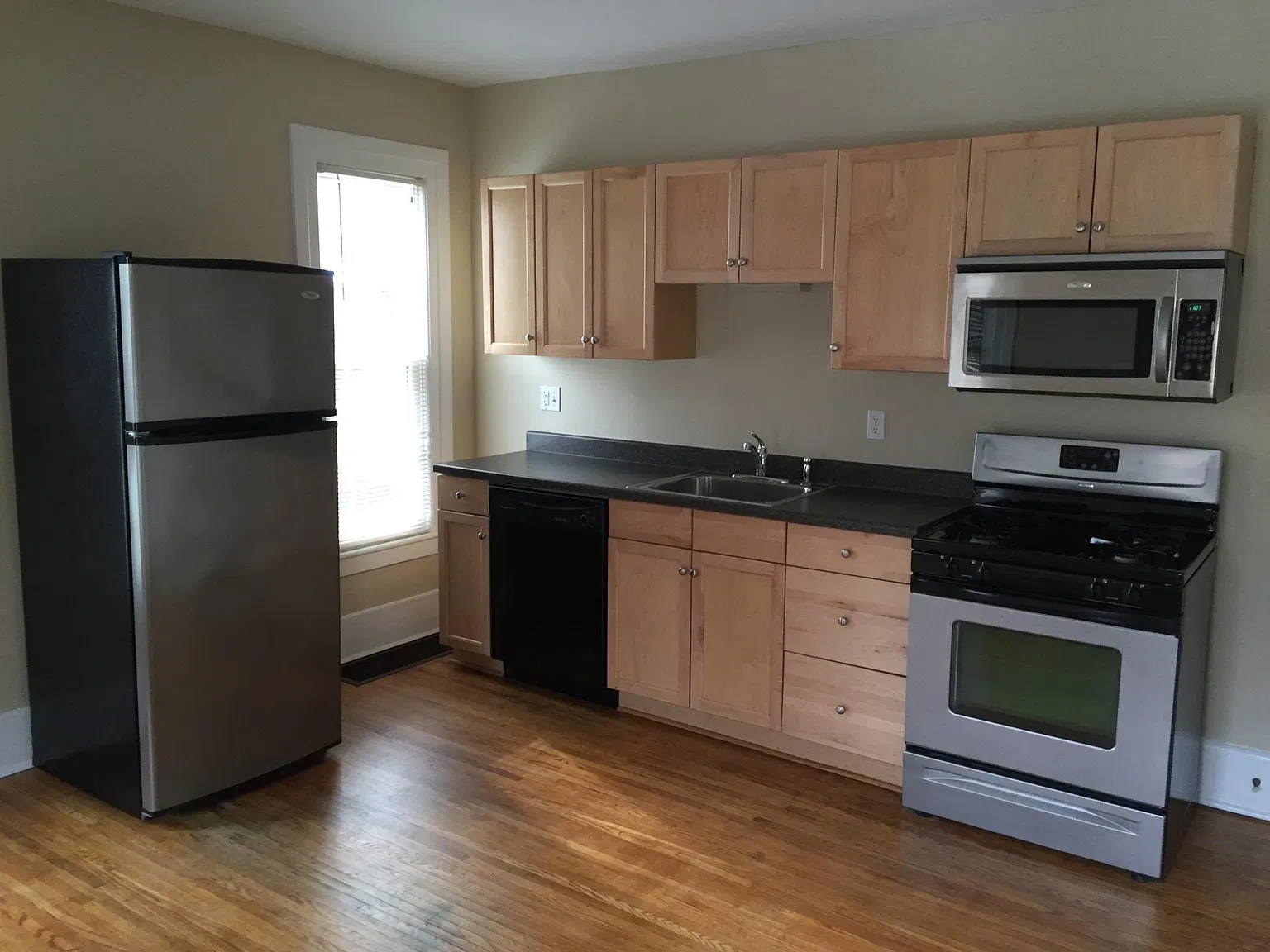 1 bed, $1,450 — Photo 2
