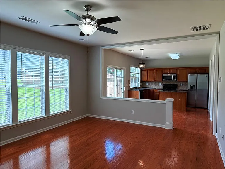 8930 Ruel Ln — Photo 2