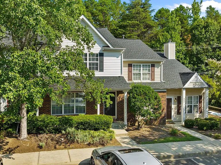 670 Emerald Cove Dr — Photo 9
