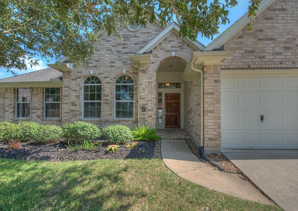 1st image of 3302 Hazystone Ln
