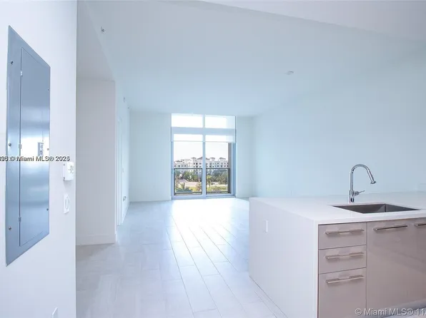 2000 Metropica Way APT 614, Fort Lauderdale, FL 33323