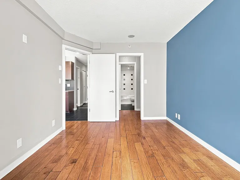 938 Smithe St #2006 — Photo 18
