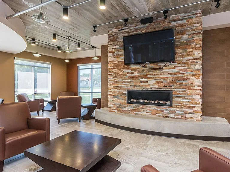 Ask about our Manager Specials — Photo 19