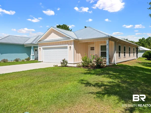 8060 Carmel Cir, Foley, AL 36535