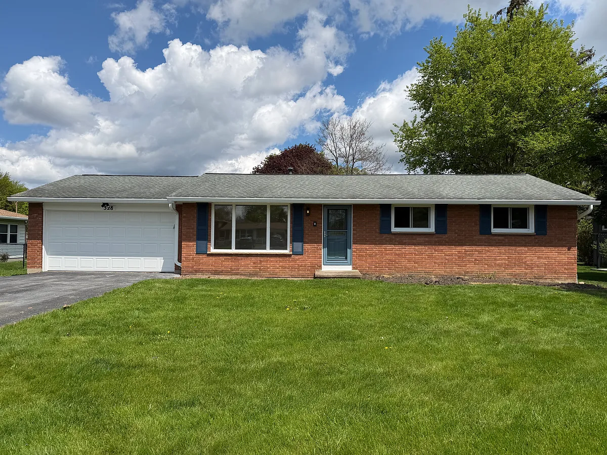 Building Photo - 328 Sharon Dr