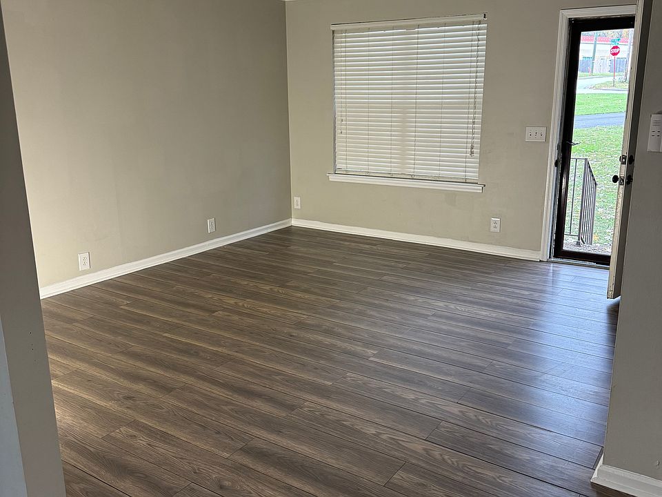 1st image of 3157 Trails End Ln