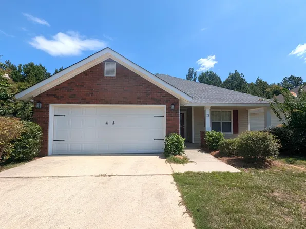 18 Carrington Ct, Hattiesburg, MS 39402
