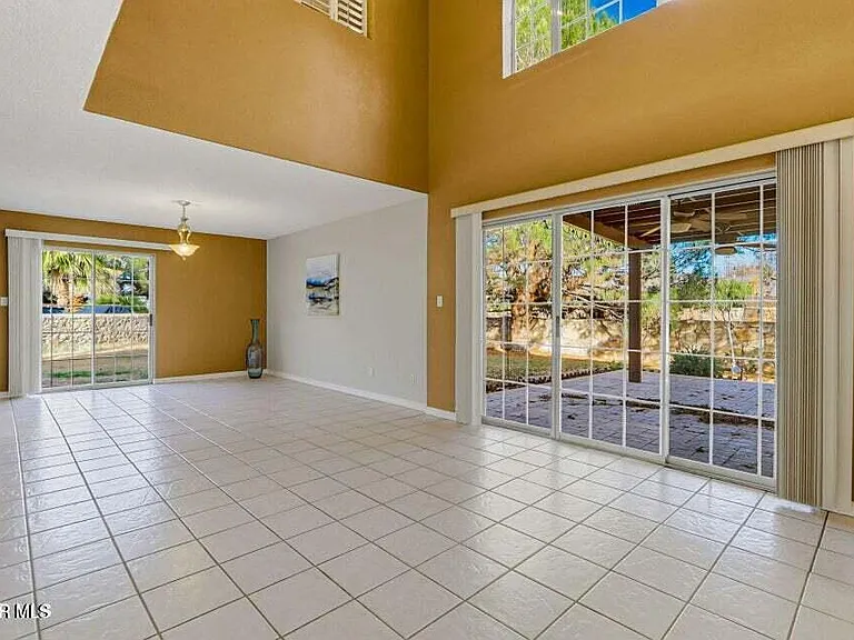 650 Vera Ct — Photo 26