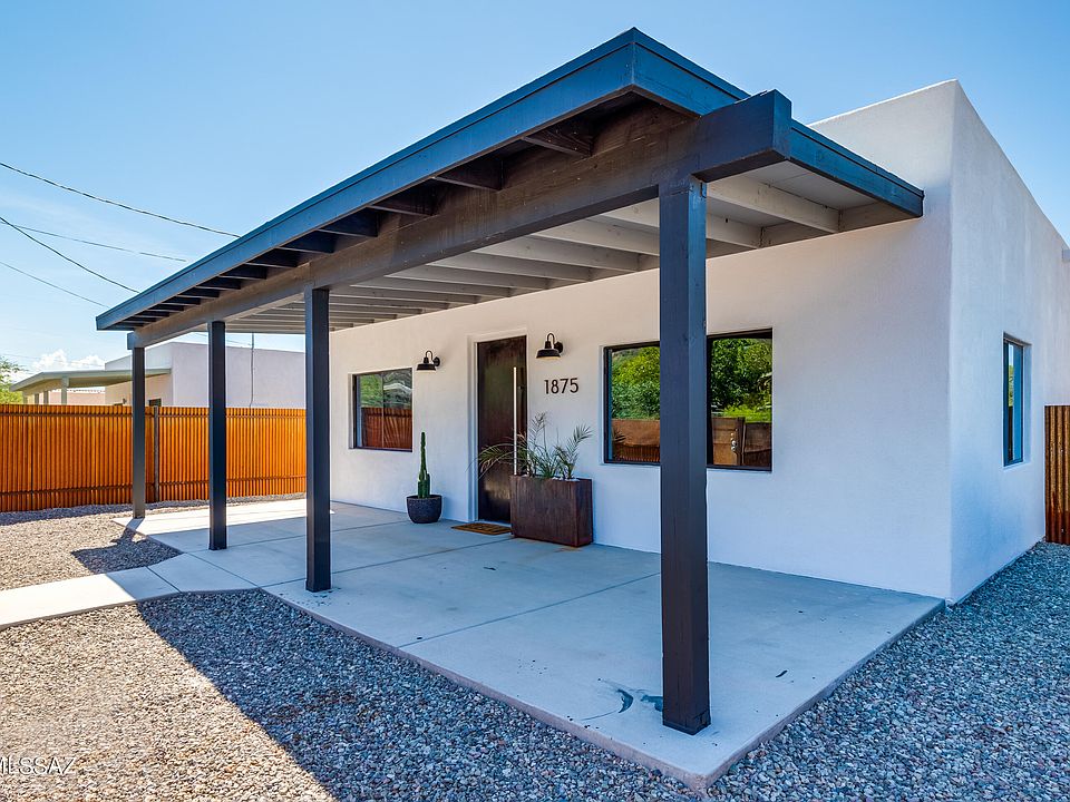 1st image of 1875 W Pueblo Vista Blvd