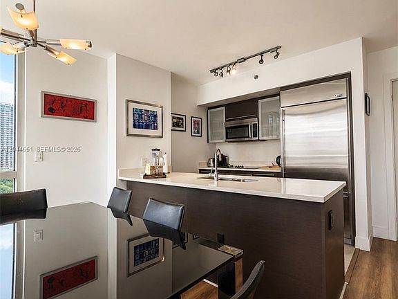 5th image of 55 SE 6th St APT 2802