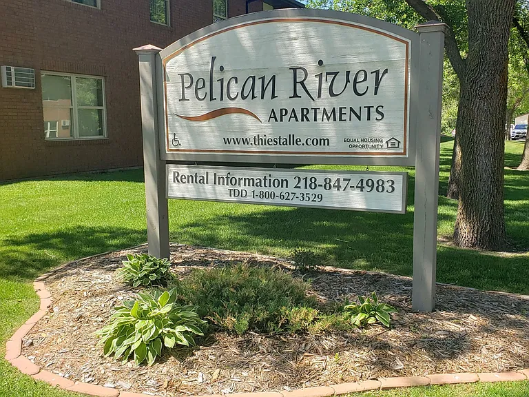 Pelican River — Photo 2