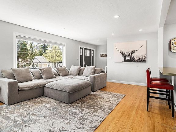 5th image of 1766 Marion Avenue