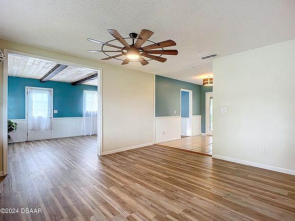 5th image of 515 Wildwood Dr