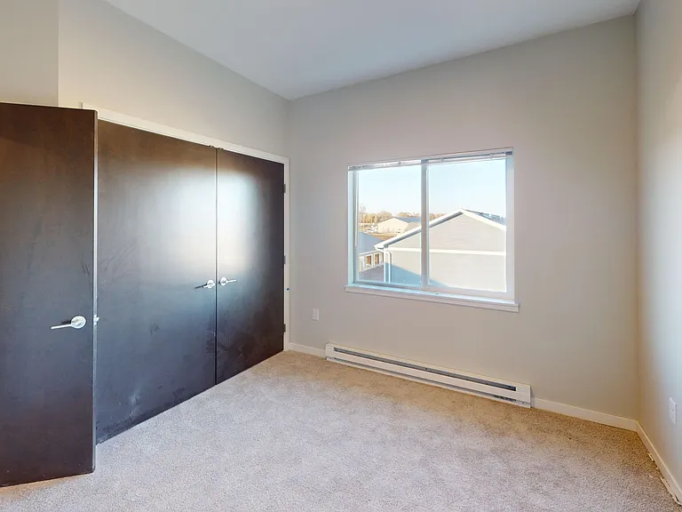 Pioneer Apartments & Townhomes — Photo 22