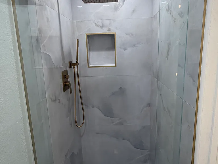 10331 Lindley Ave #209 — Photo 23