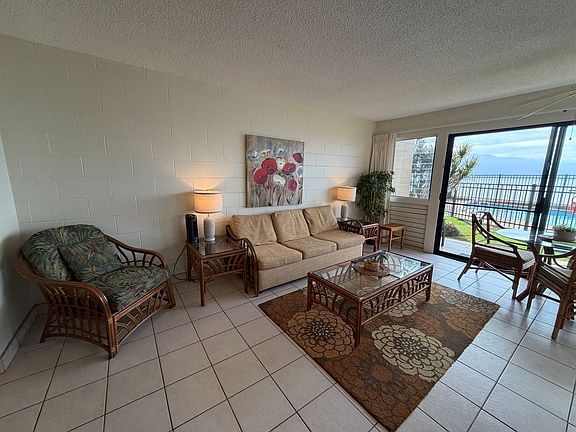 2nd image of 280 Hauoli St APT A6