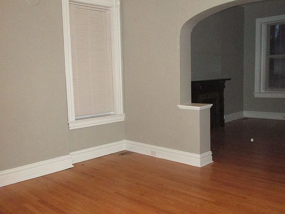 3rd image of 1222 Ann Ave