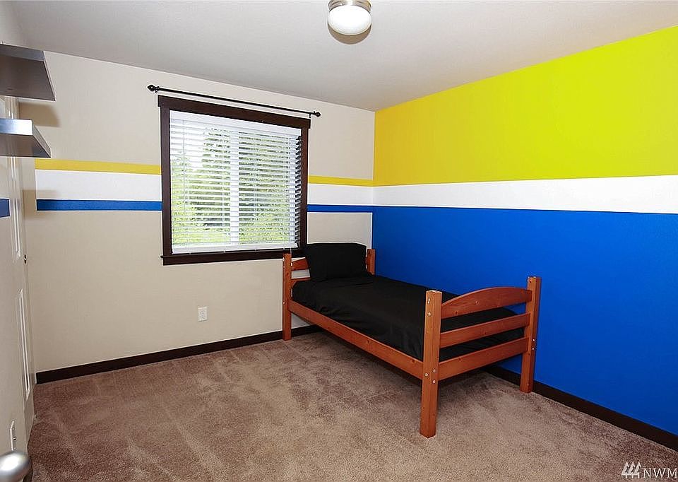 No more blue be yellow paint