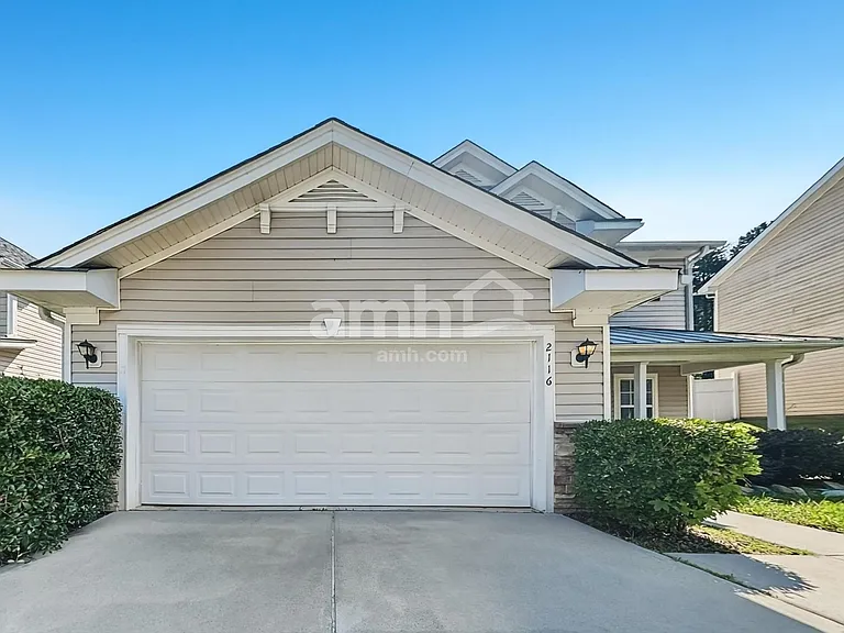 2116 Maple Tree Ct — Photo 1