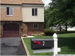 2 Coventry Ct, Matawan, NJ 07747