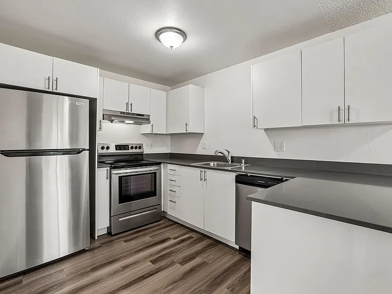 2319 L St NE #B — Photo 26