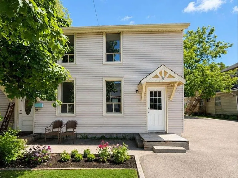 220 Gordon St #9 — Photo 10