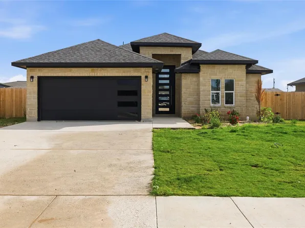 158 Lavanda Ln, Dale, TX 78616