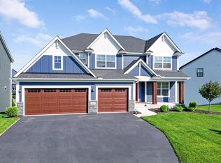 10675 40th St N, Lake Elmo, MN 55042