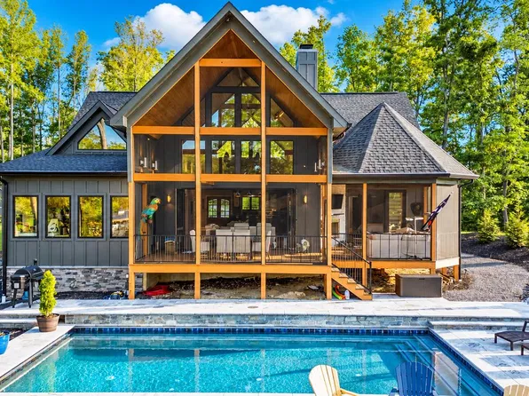 2 Wolftrap Ct, Bumpass, VA 23024