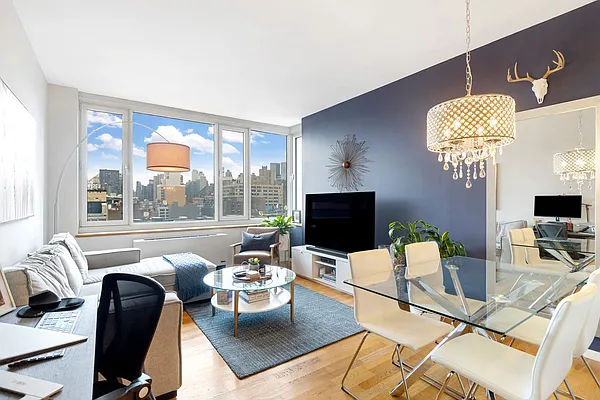 Rented by Compass | media 2