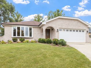 13255 W Long Run Ct, Homer Glen, IL 60491