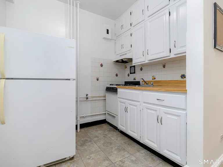 53 Prospect St #215 — Photo 8