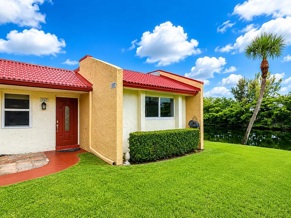 157 Lake Anne Dr