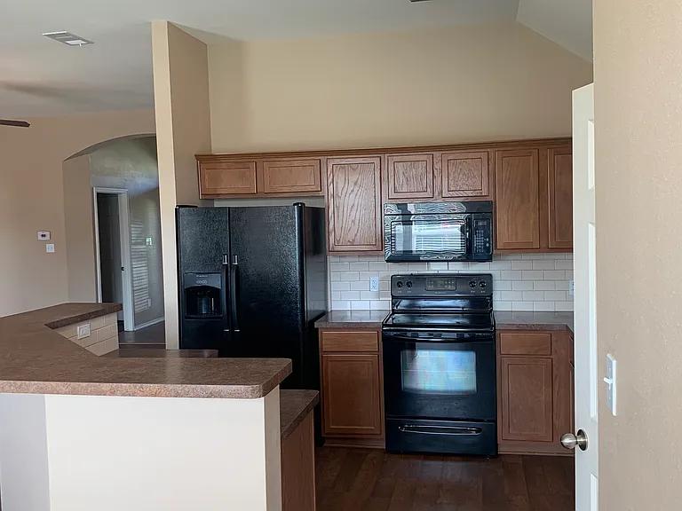 1113 Branchwood Way — Photo 6